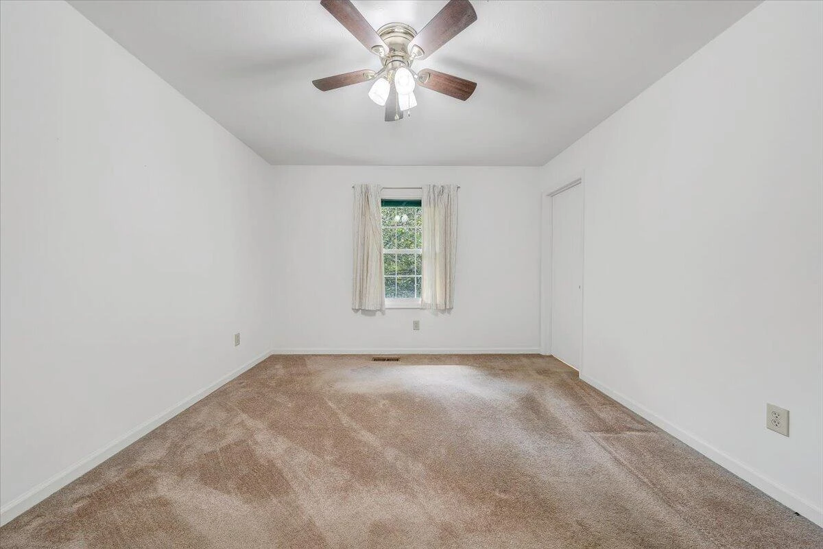 6830 Autumn Wood LN - Photo 14