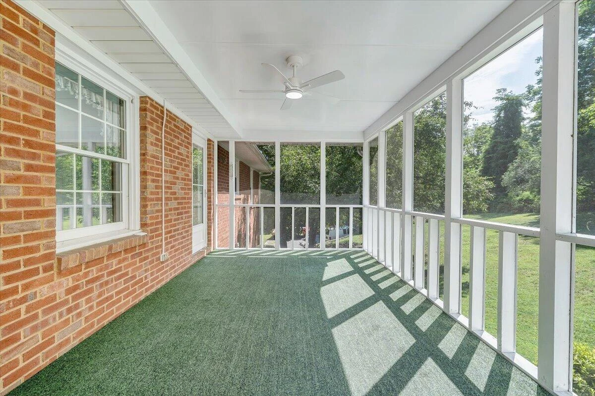 6830 Autumn Wood LN - Photo 23