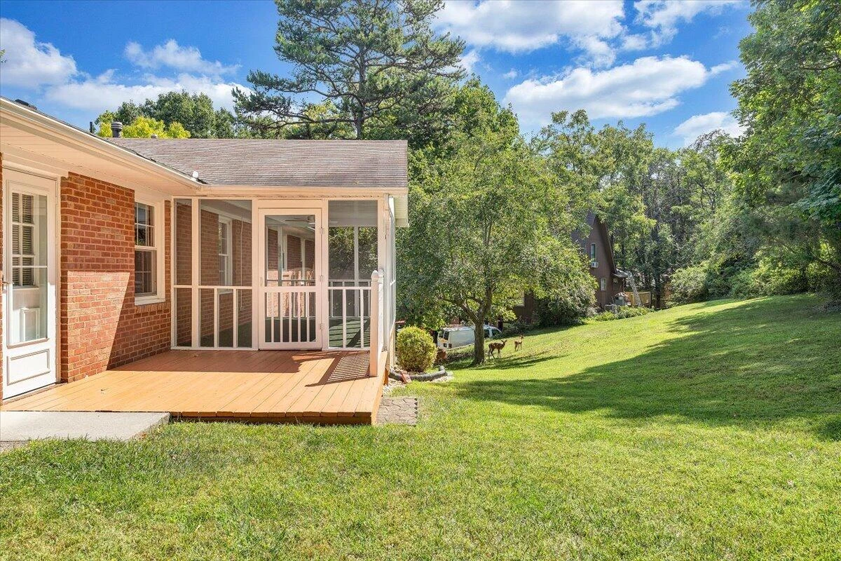 6830 Autumn Wood LN - Photo 27