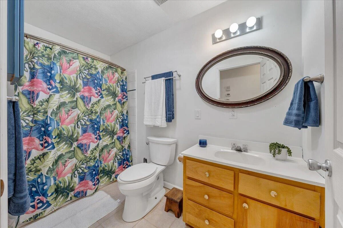 4562 Airport RD - Photo 18
