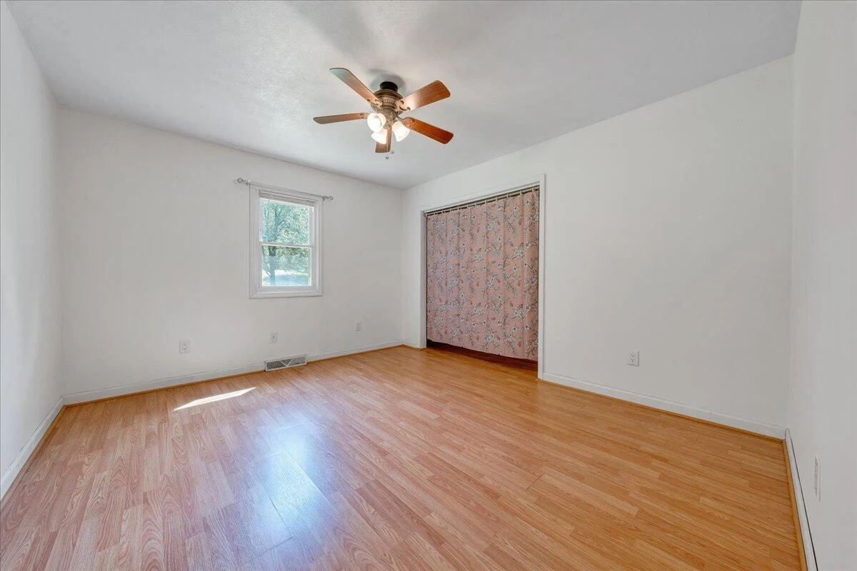 4562 Airport RD - Photo 19