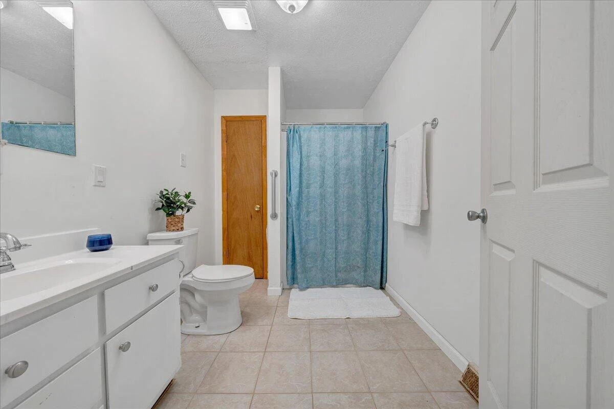 4562 Airport RD - Photo 26