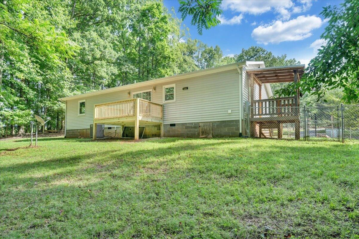 4562 Airport RD - Photo 31