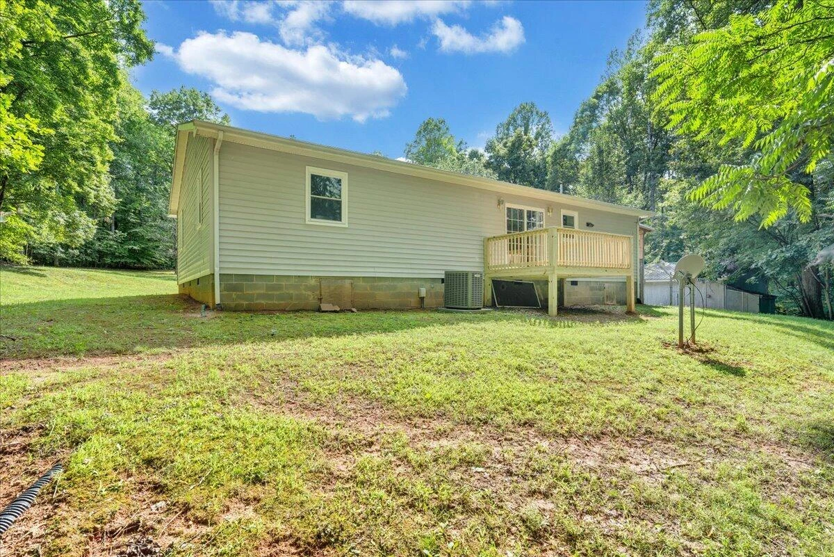 4562 Airport RD - Photo 33
