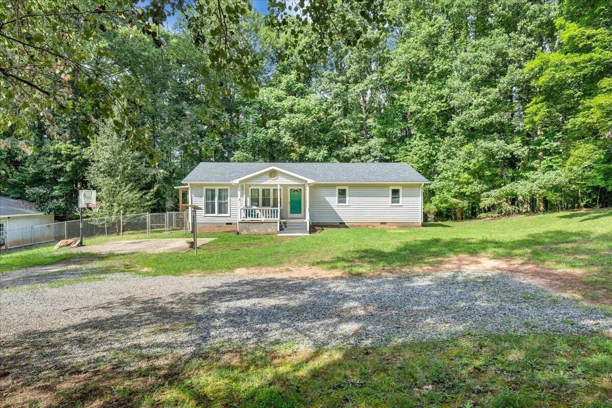 4562 Airport RD - Photo 38
