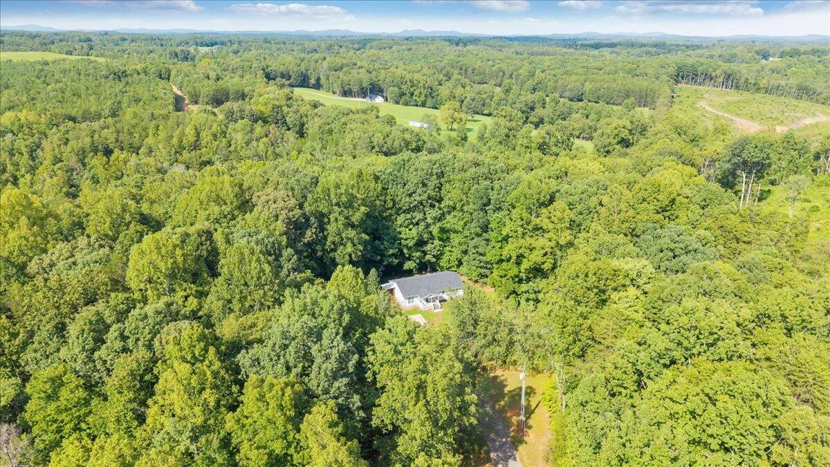 4562 Airport RD - Photo 46