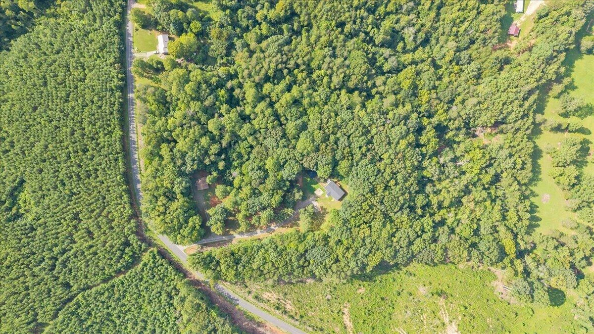 4562 Airport RD - Photo 50
