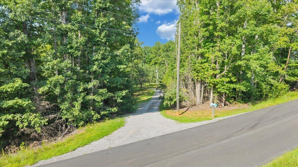 4562 Airport RD - Photo 55