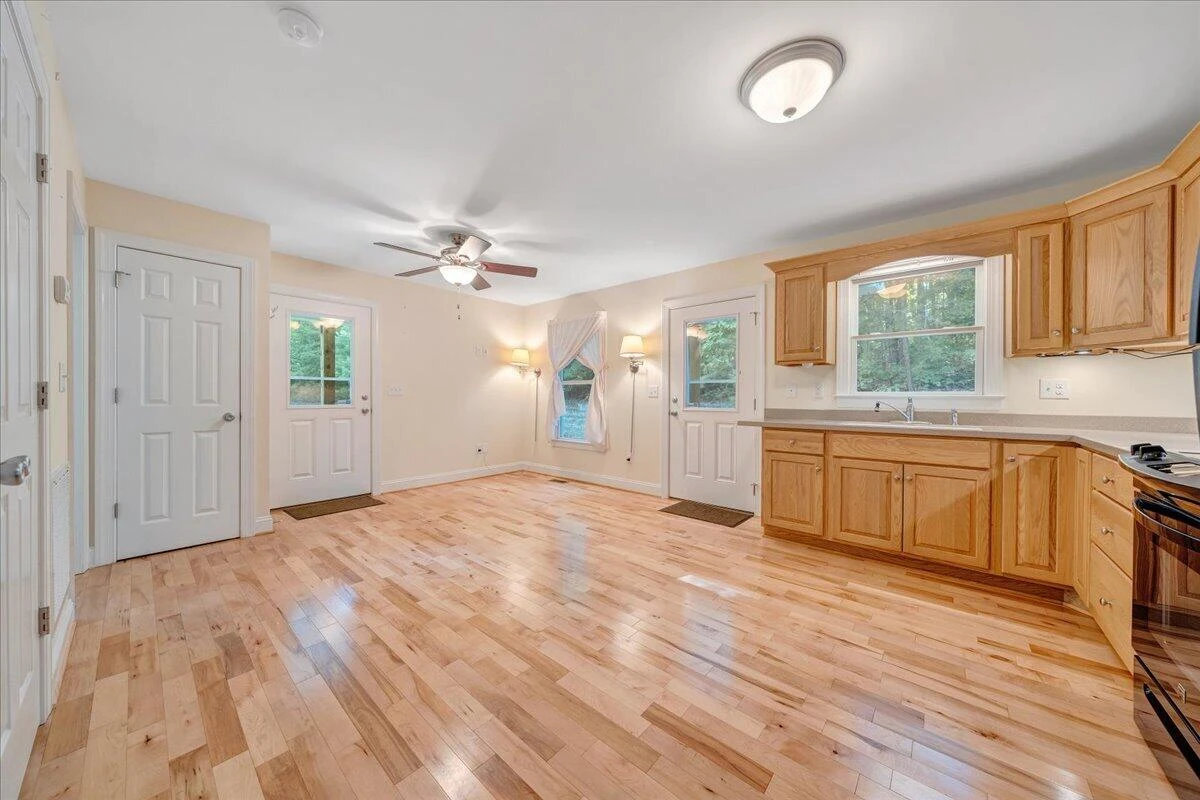 4580 Airport RD - Photo 5