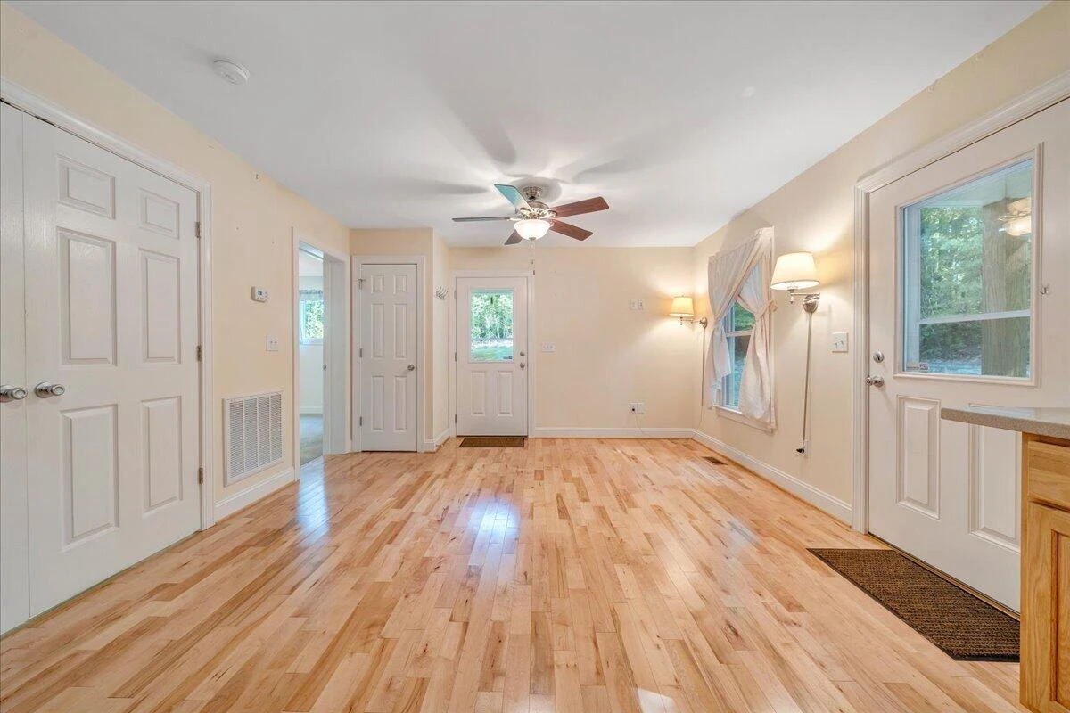 4580 Airport RD - Photo 6