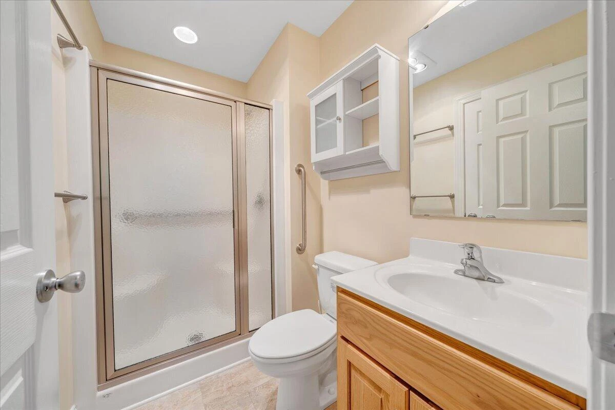4580 Airport RD - Photo 18