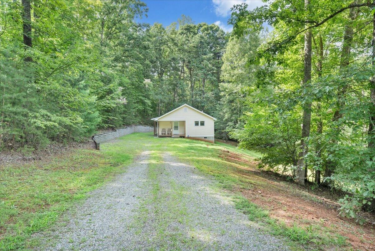 4580 Airport RD - Photo 22