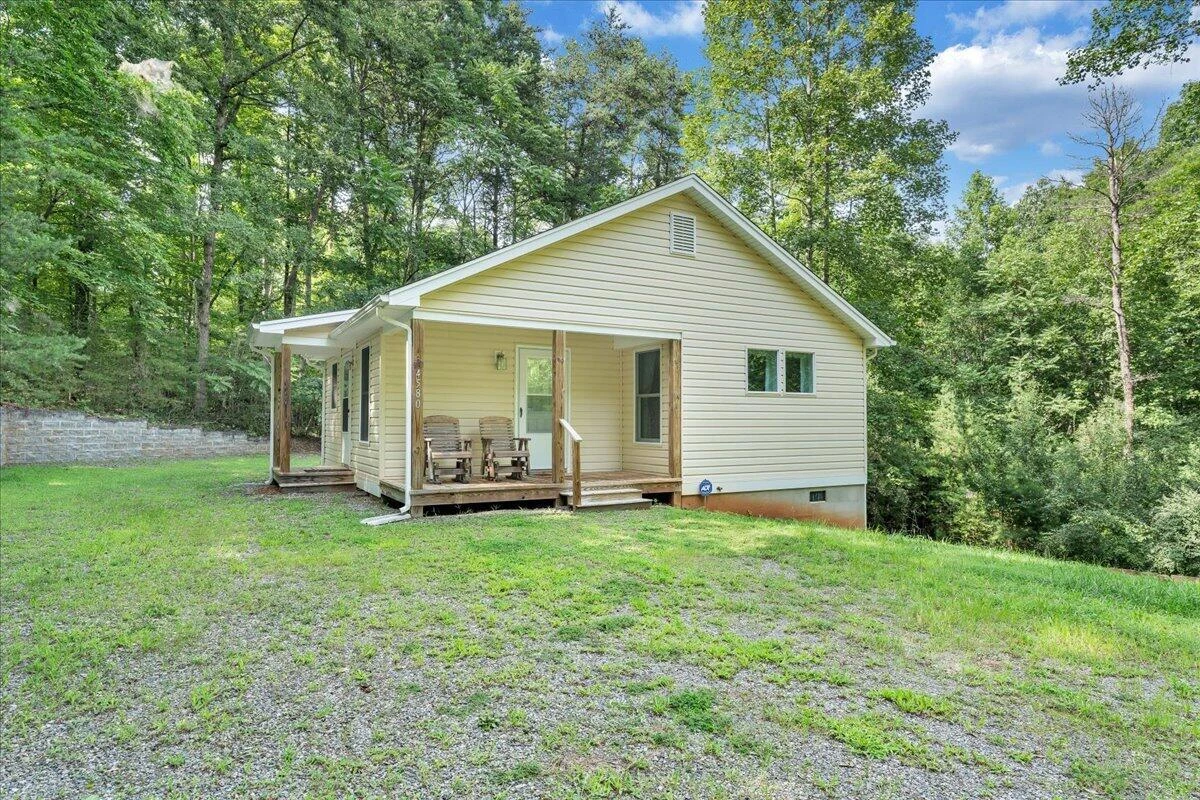 4580 Airport RD - Photo 24