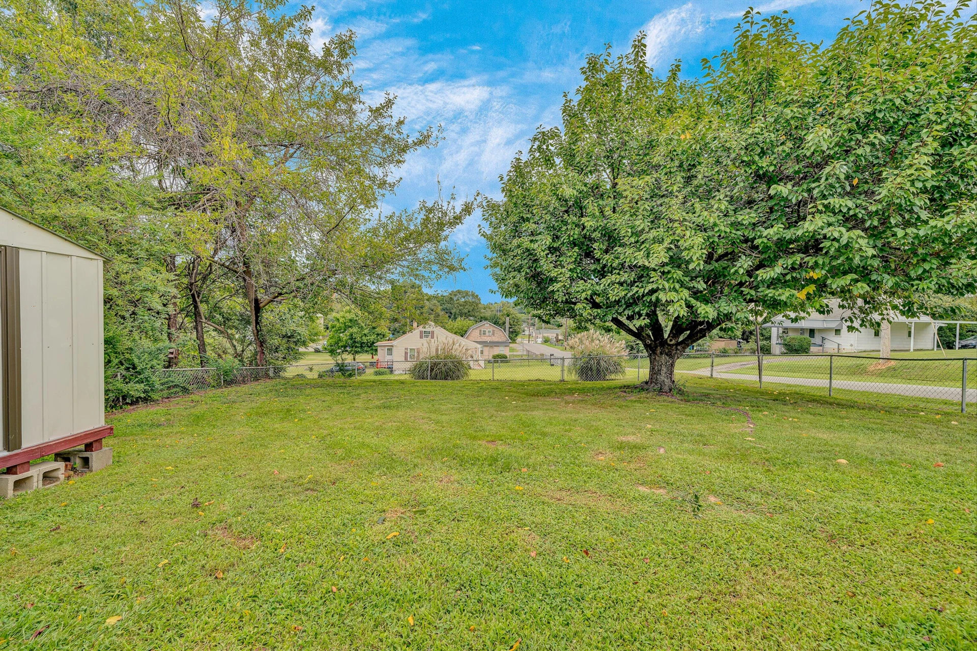 3903 Michigan AVE NW - Photo 15