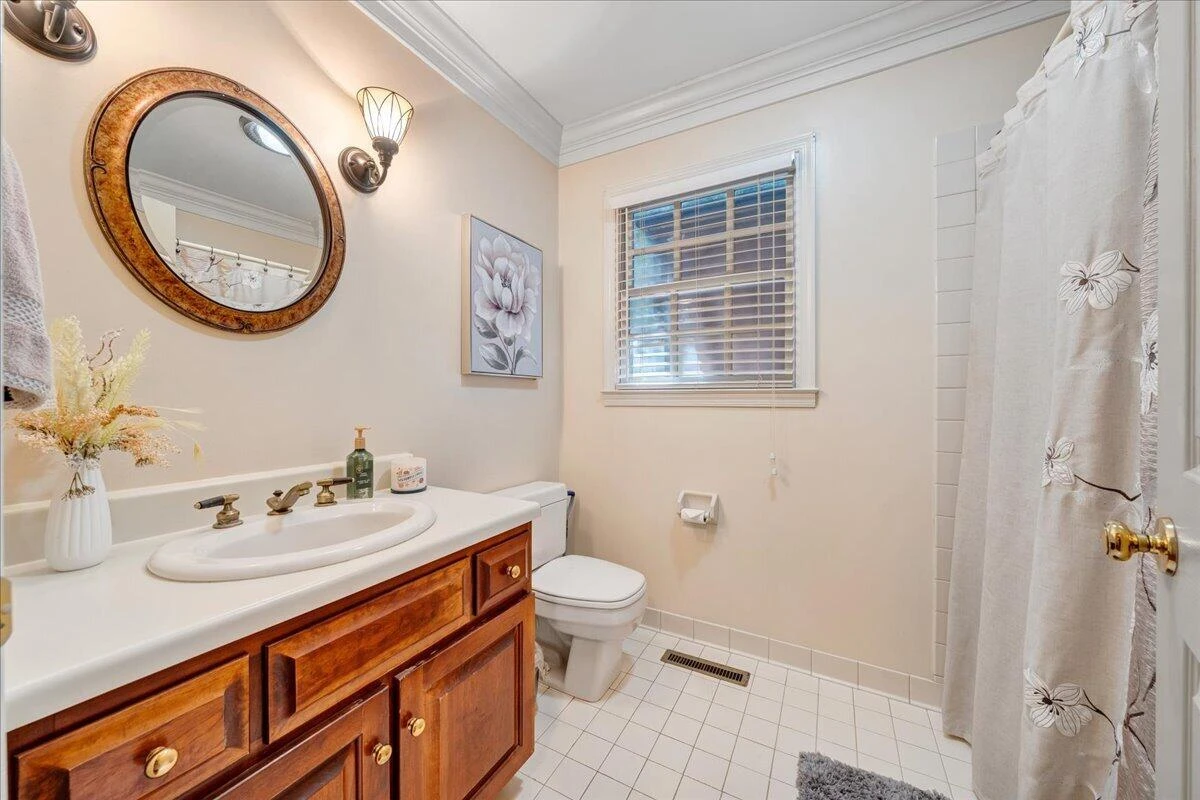 145 Cromwell DR - Photo 18