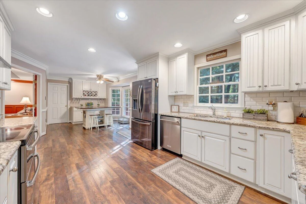 145 Cromwell DR - Photo 20