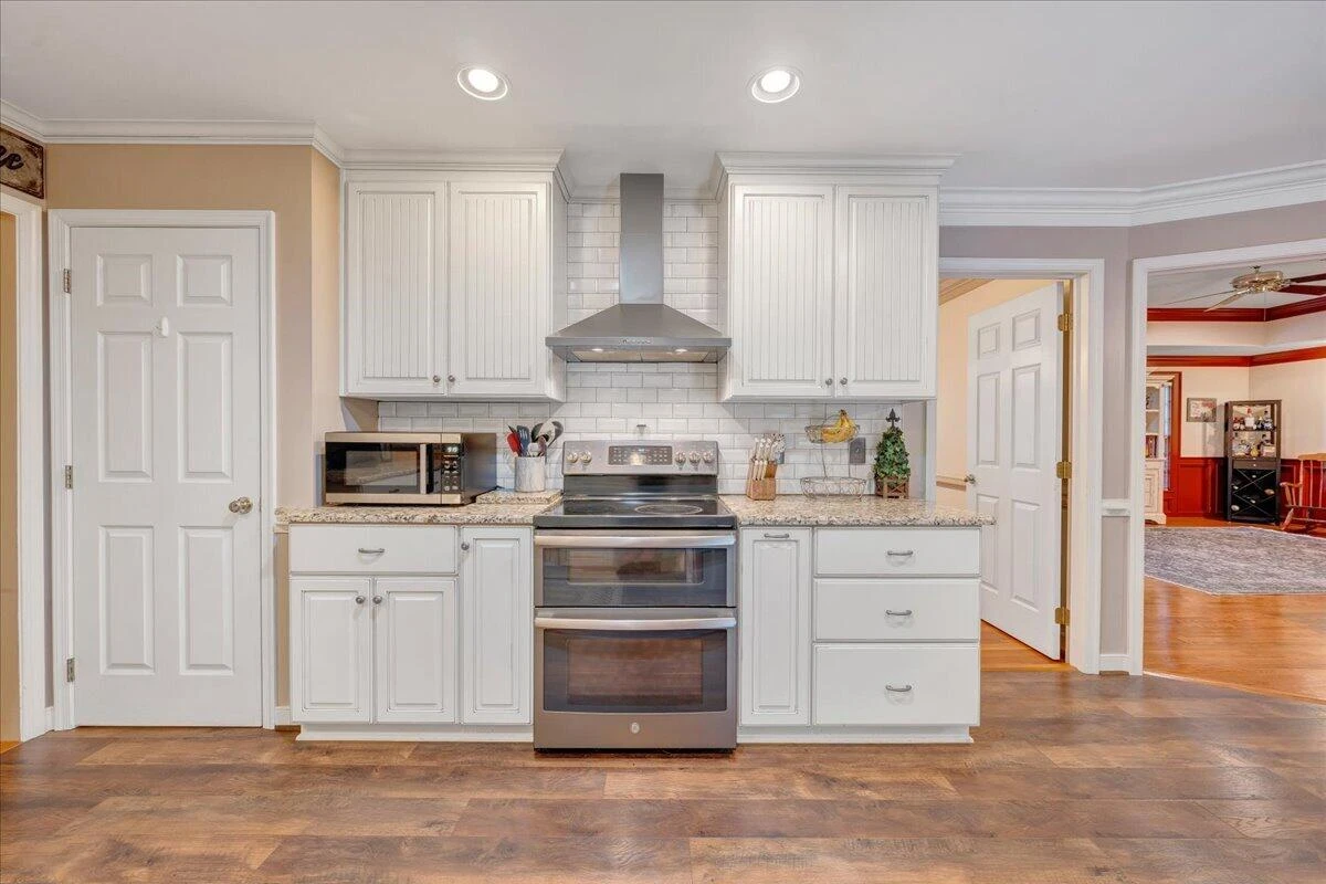145 Cromwell DR - Photo 22