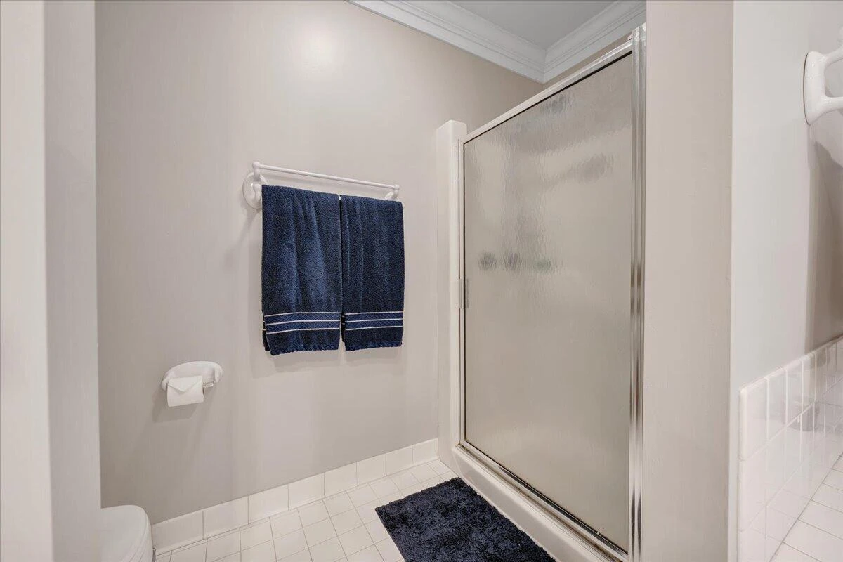 145 Cromwell DR - Photo 45