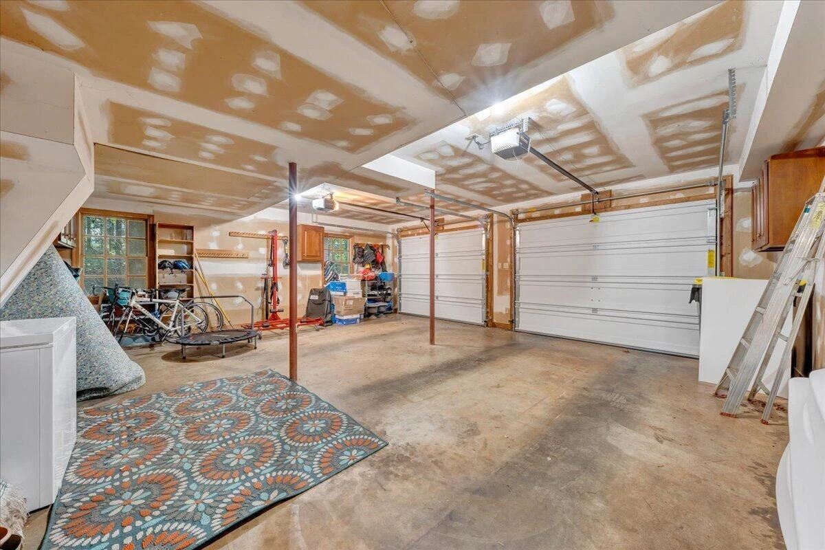 145 Cromwell DR - Photo 50
