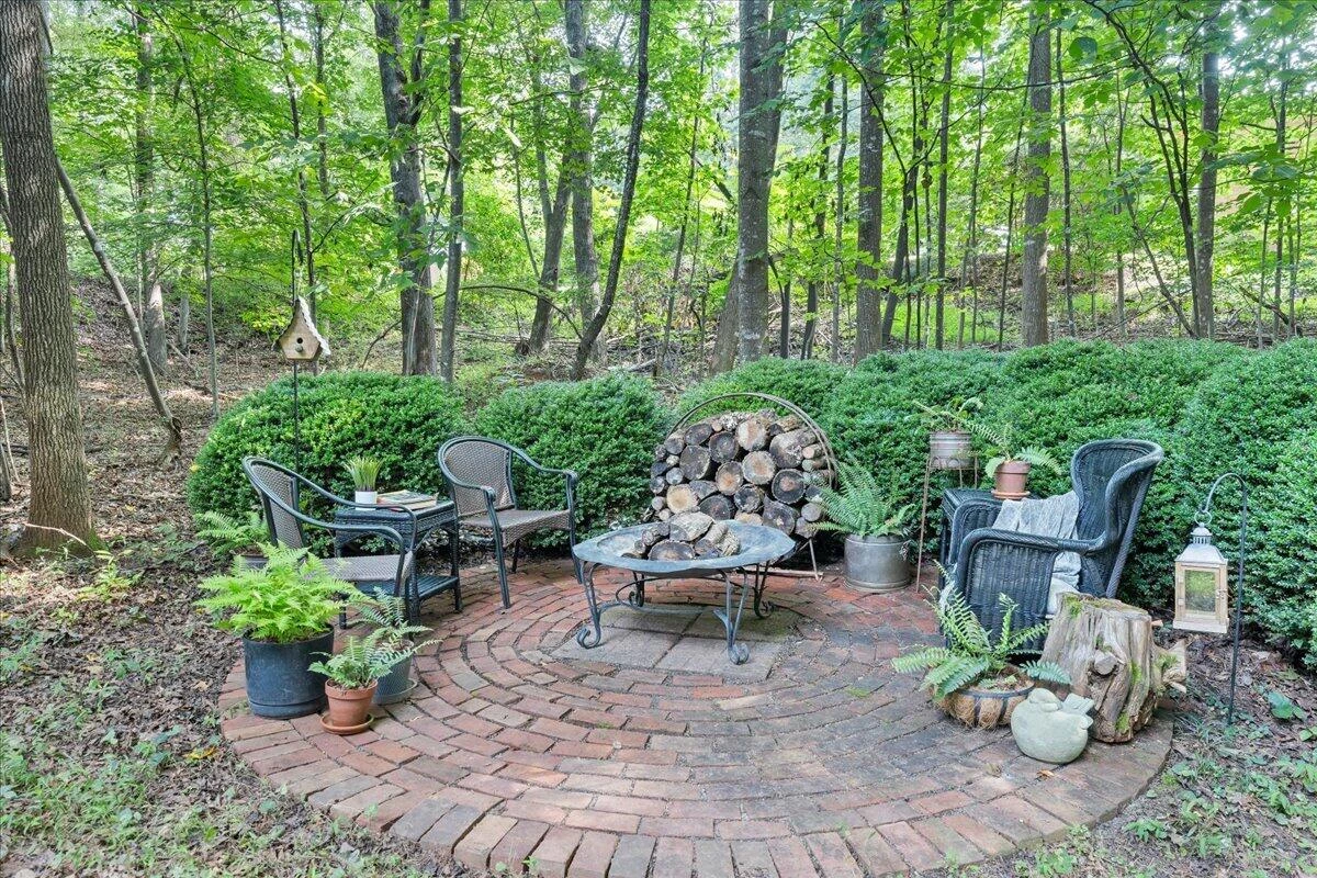 145 Cromwell DR - Photo 78