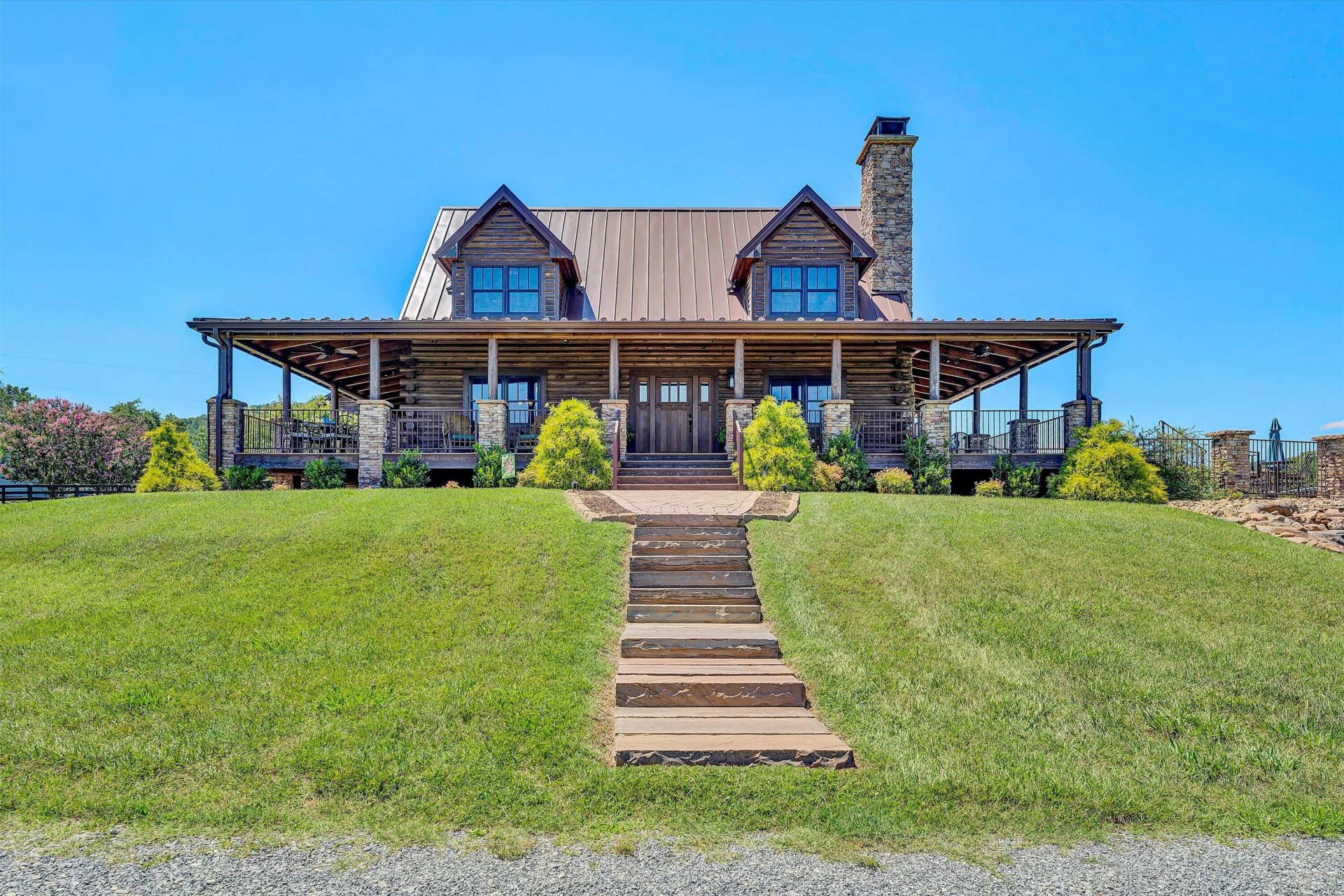 1237 Cochese DR - Photo 8