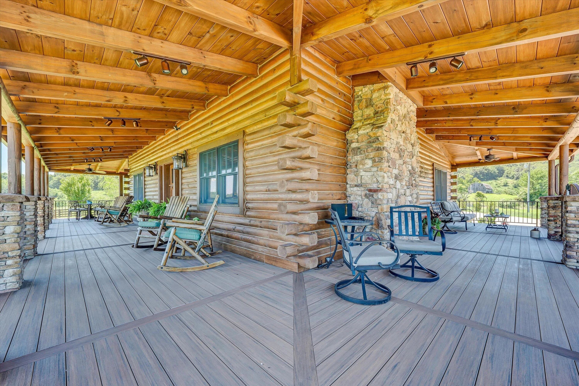 1237 Cochese DR - Photo 14