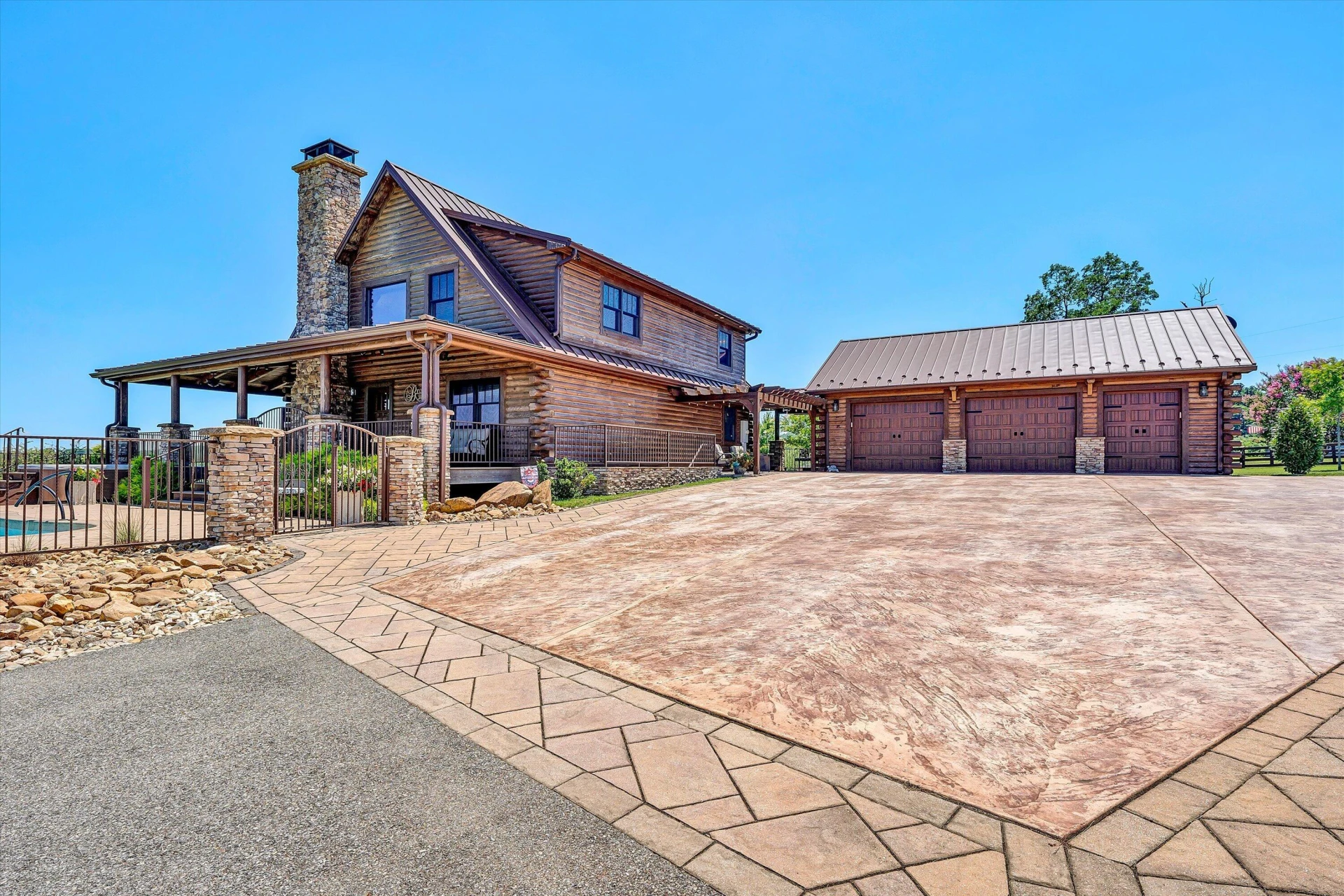 1237 Cochese DR - Photo 23