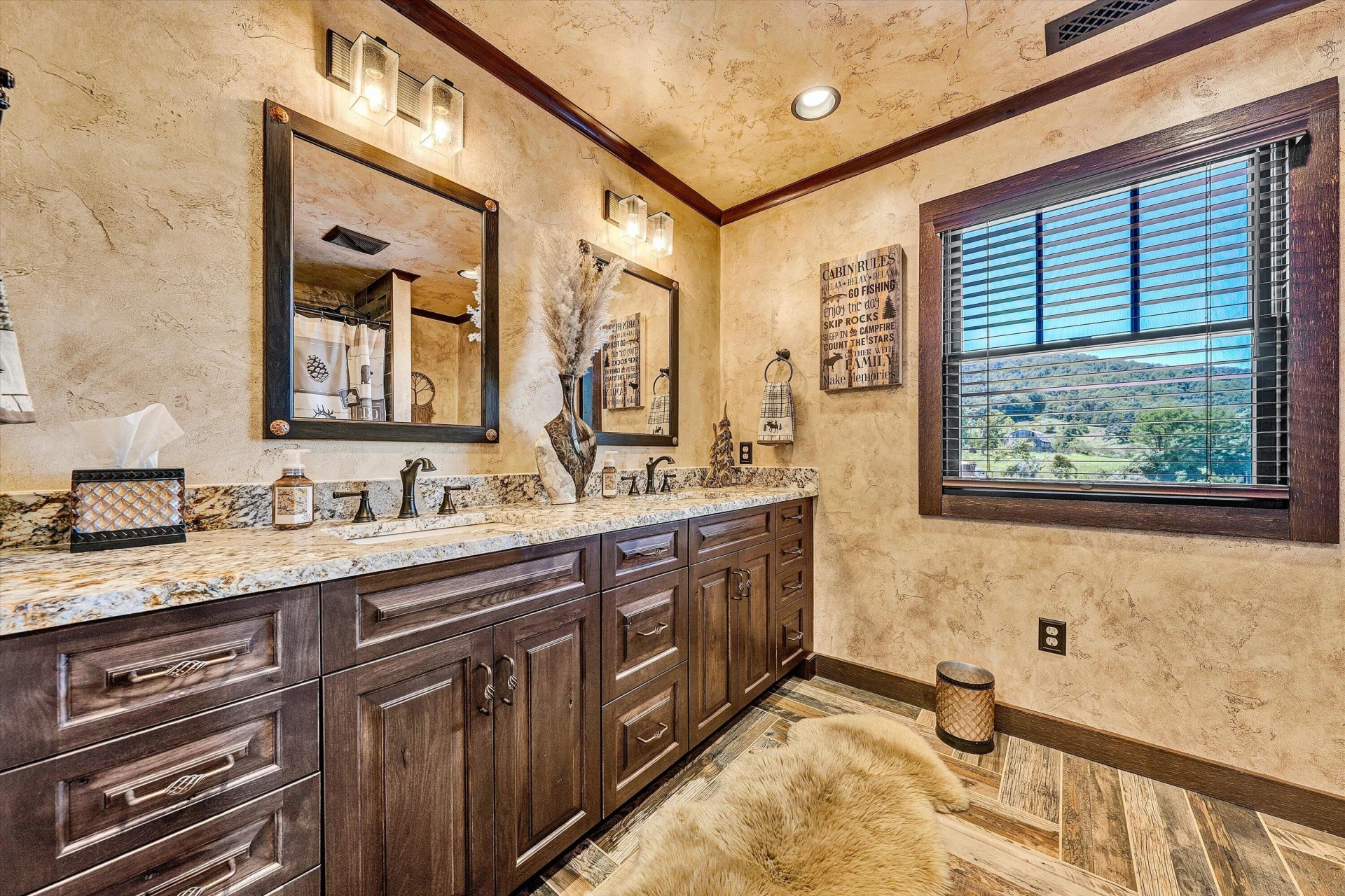 1237 Cochese DR - Photo 39
