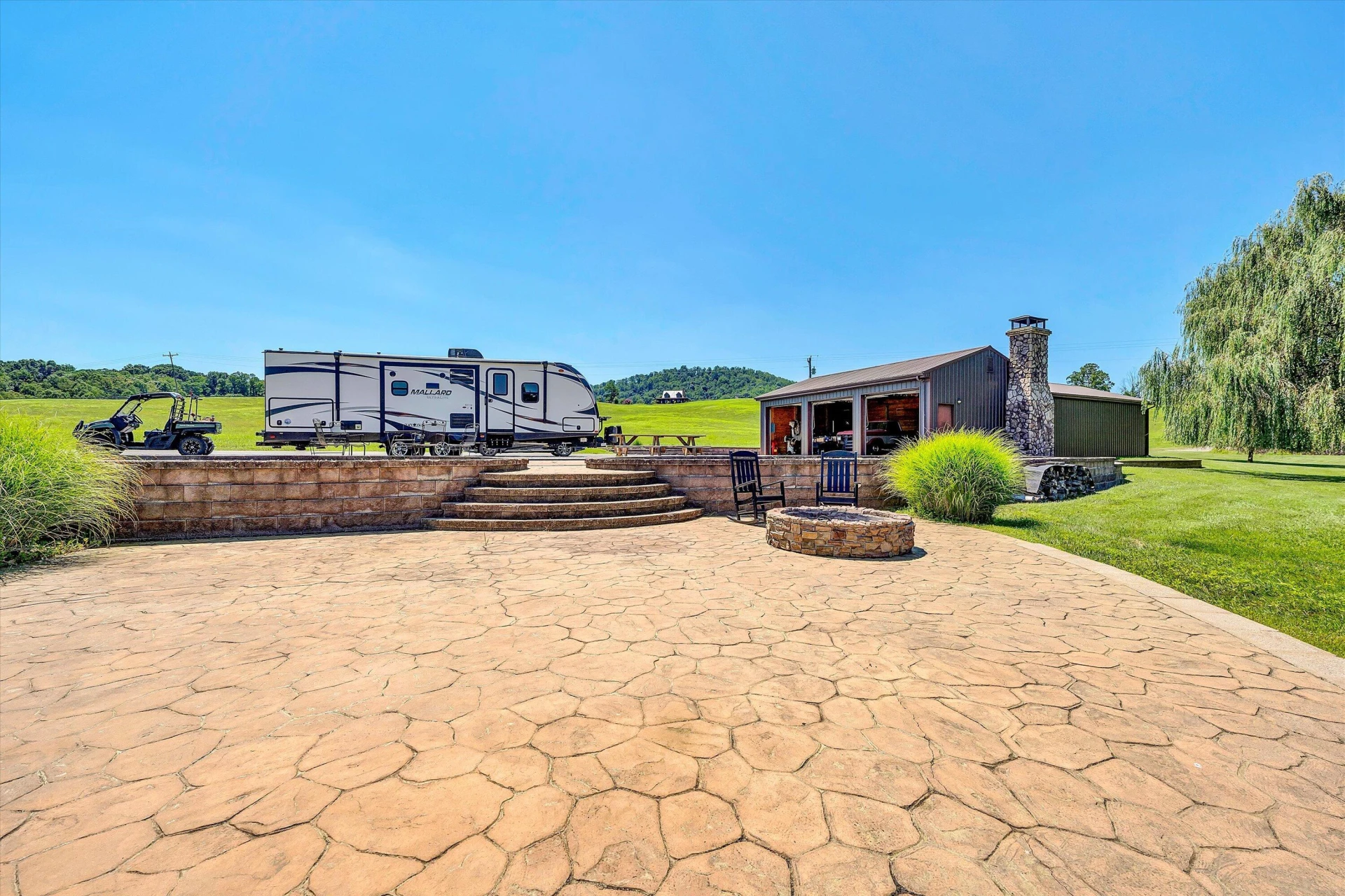 1237 Cochese DR - Photo 94