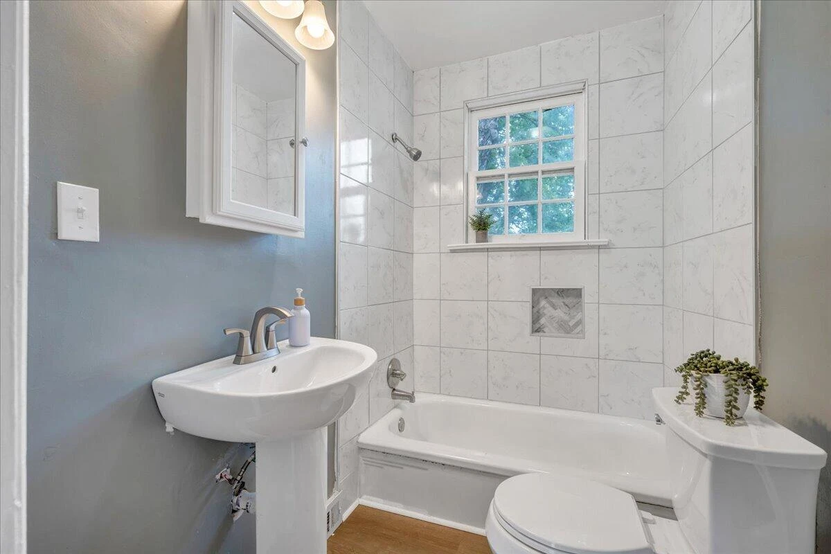 207 Greyson ST - Photo 28
