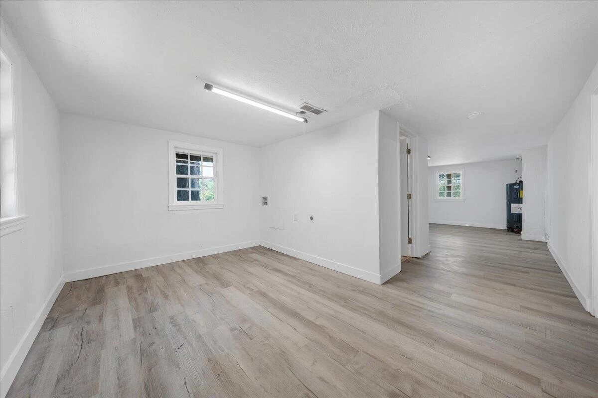 207 Greyson ST - Photo 30