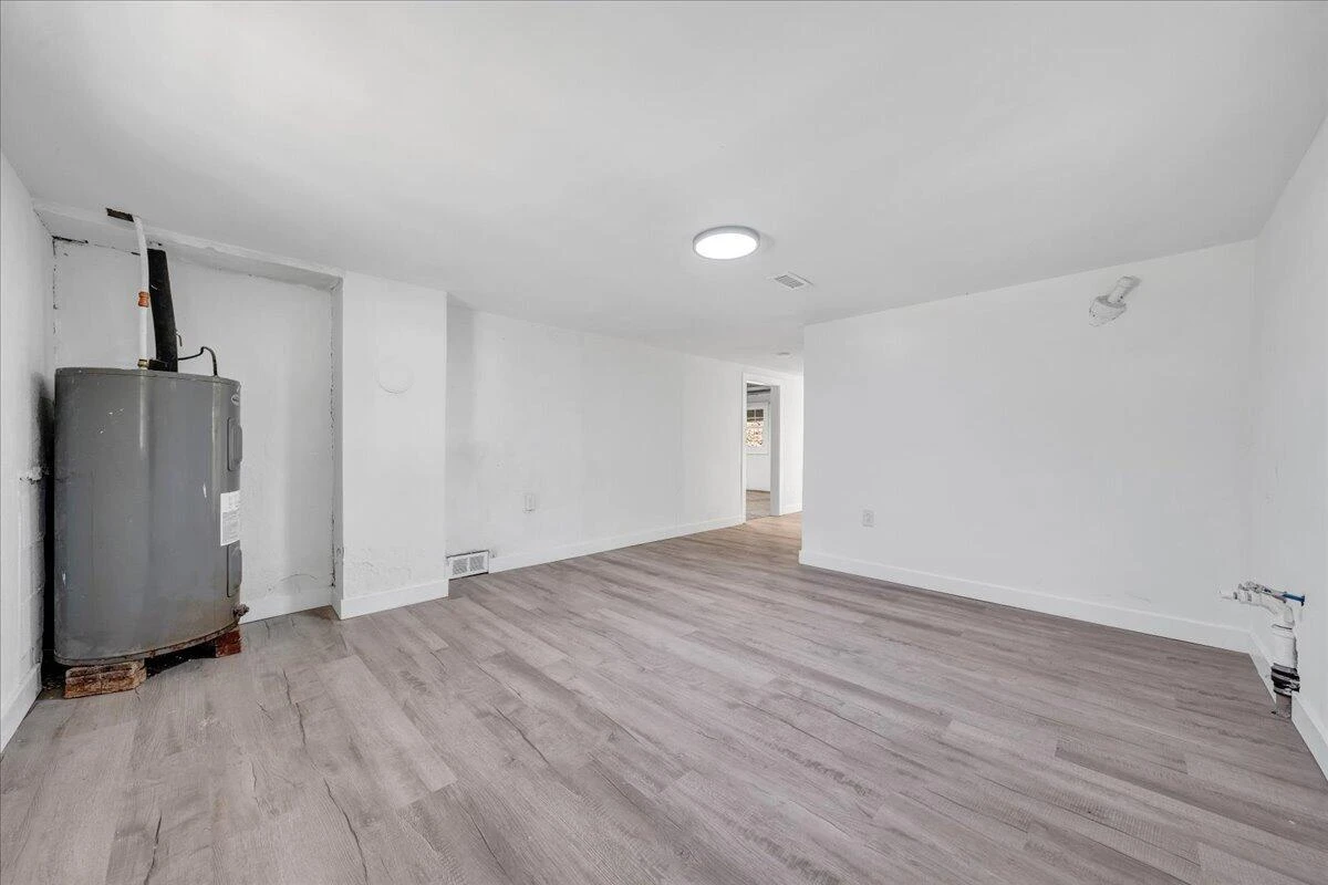 207 Greyson ST - Photo 33