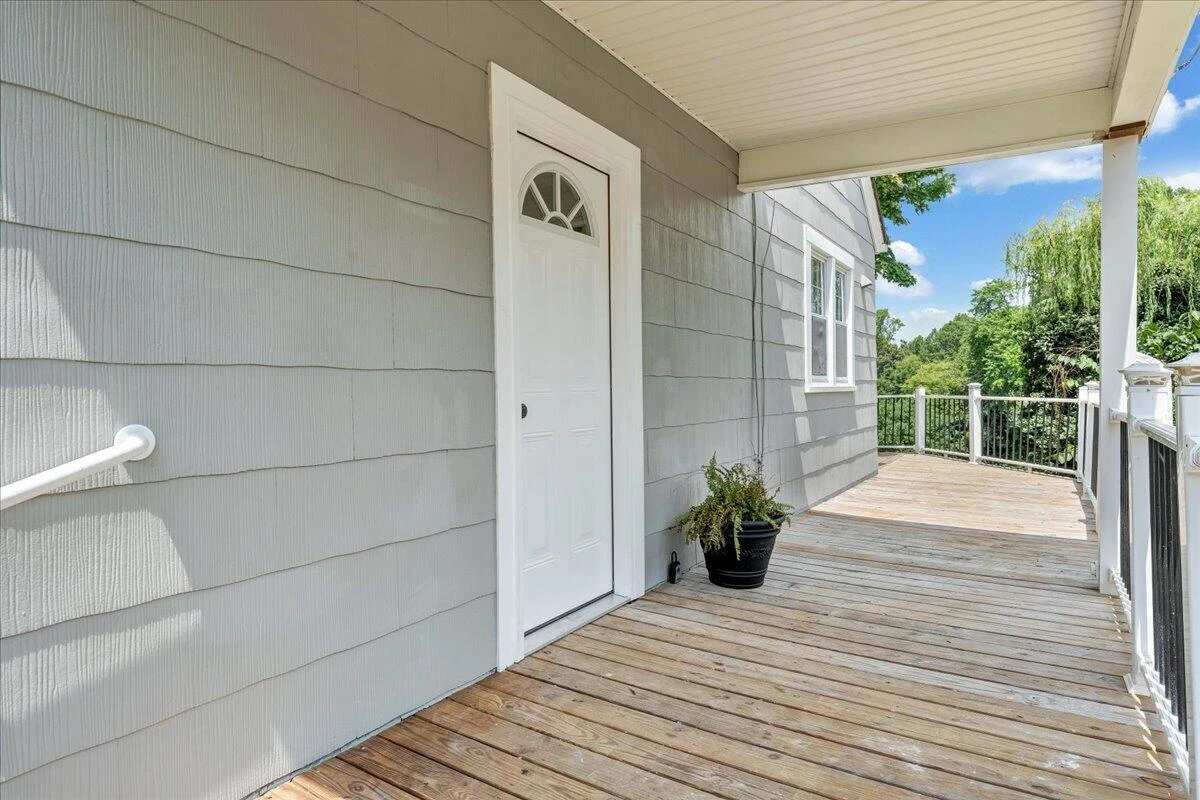 207 Greyson ST - Photo 40