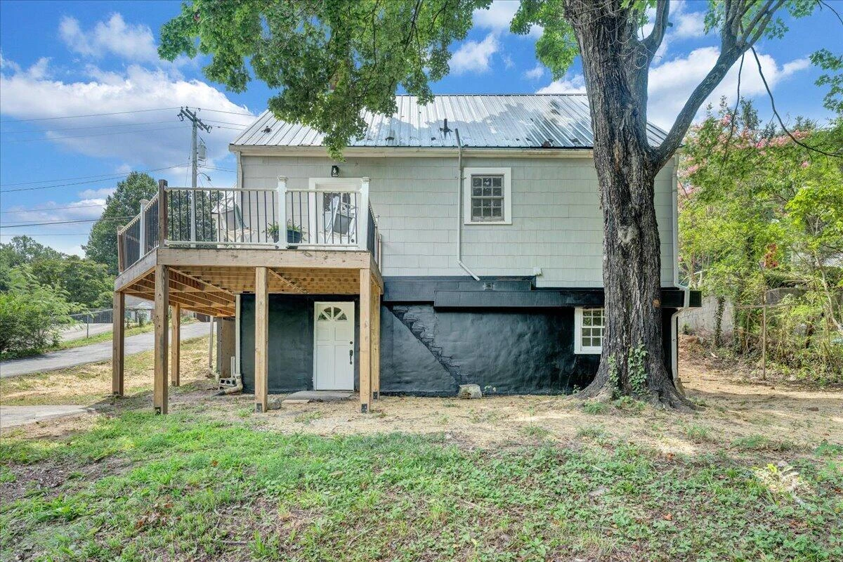 207 Greyson ST - Photo 47