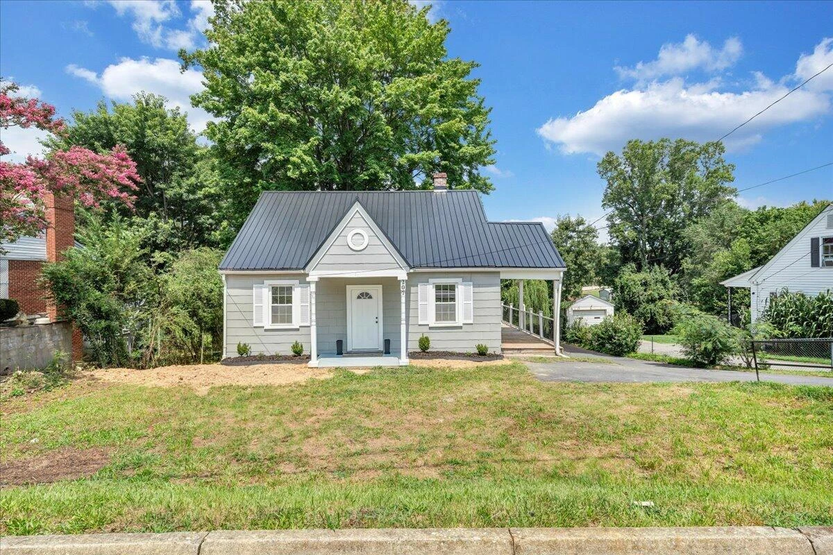 207 Greyson ST - Photo 51