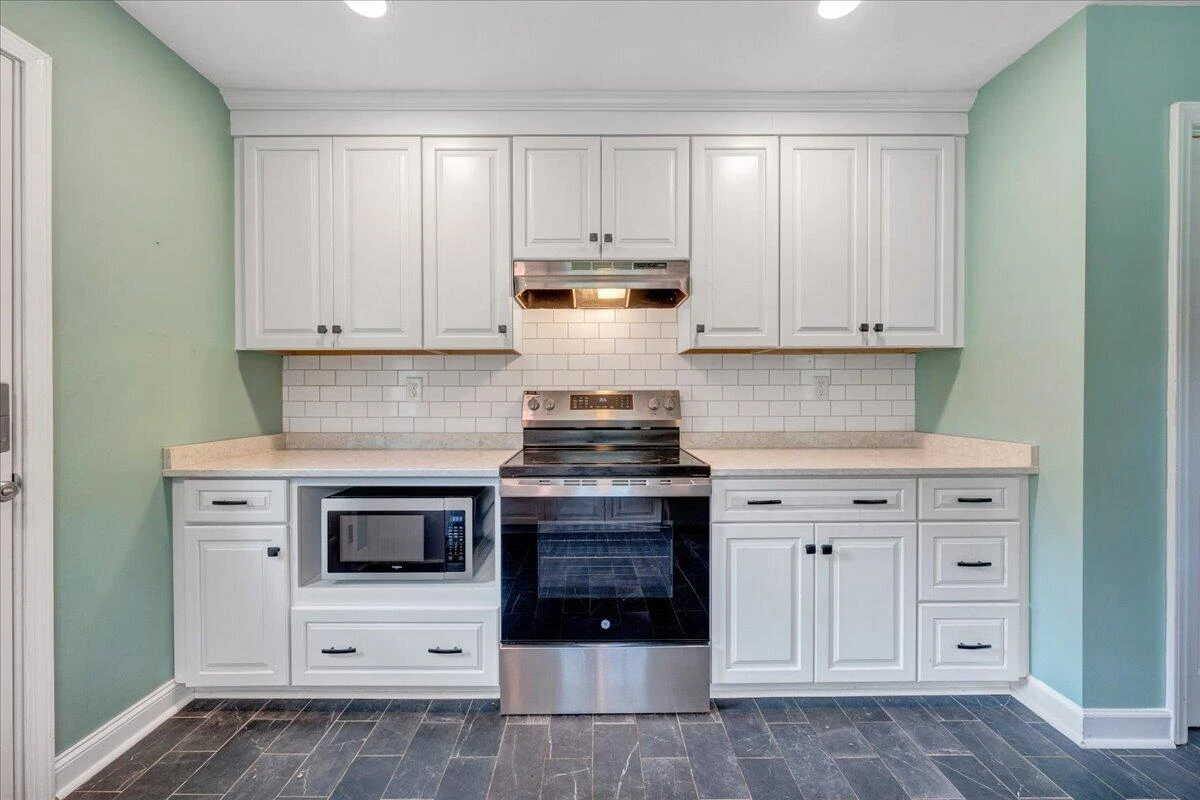 235 Arthur CIR - Photo 14