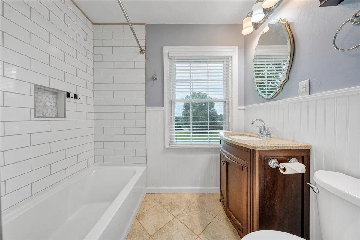 235 Arthur CIR - Photo 24