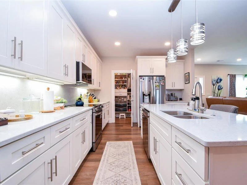 1022 Westcove RD - Photo 7