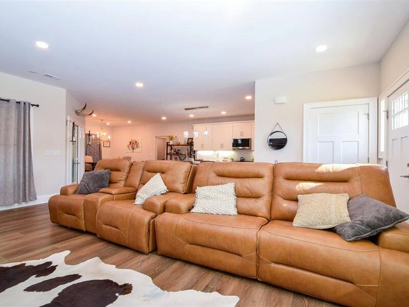 1022 Westcove RD - Photo 9