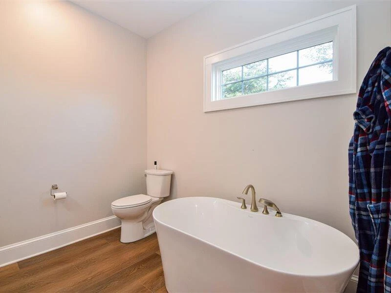 1022 Westcove RD - Photo 15