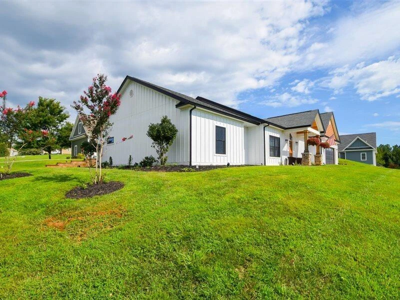 1022 Westcove RD - Photo 31