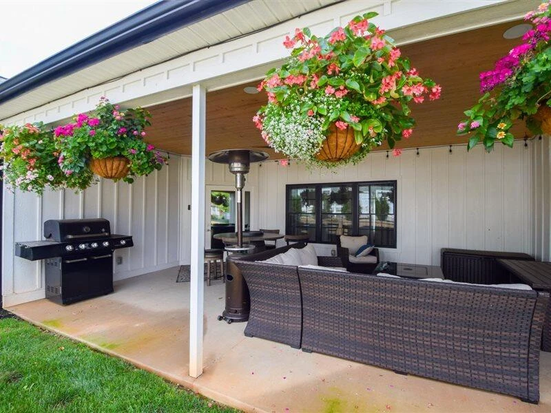 1022 Westcove RD - Photo 32