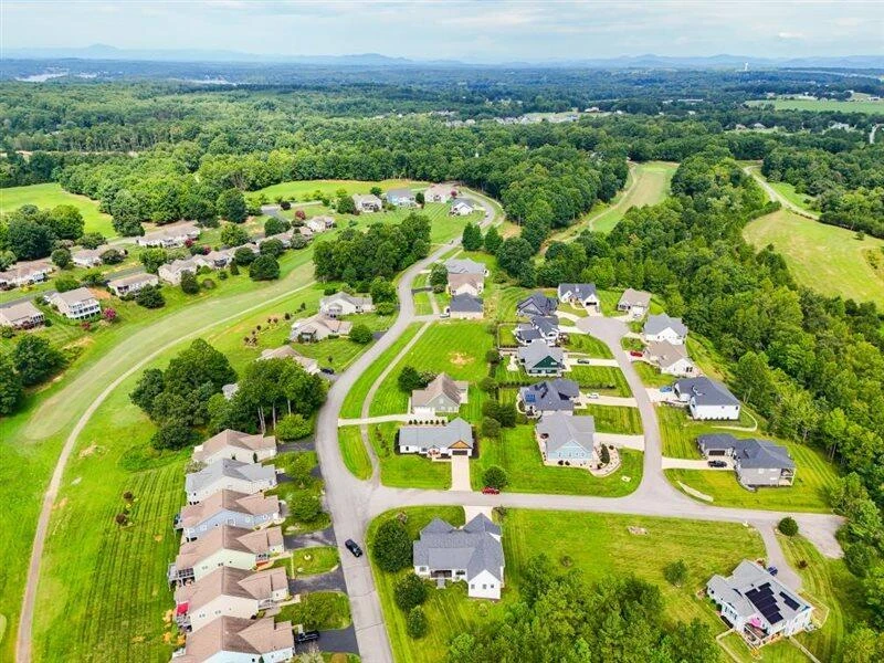 1022 Westcove RD - Photo 46