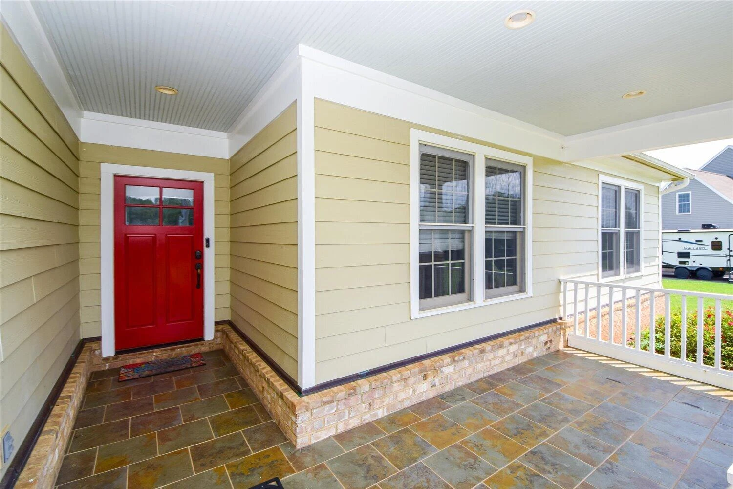 540 Nursery RD - Photo 4