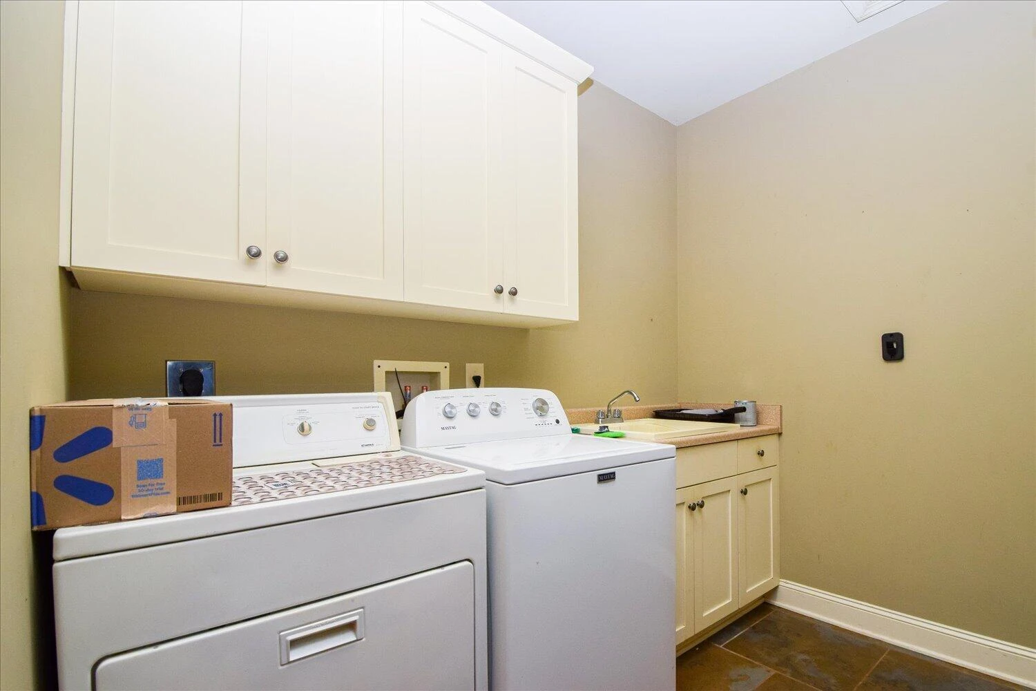 540 Nursery RD - Photo 20