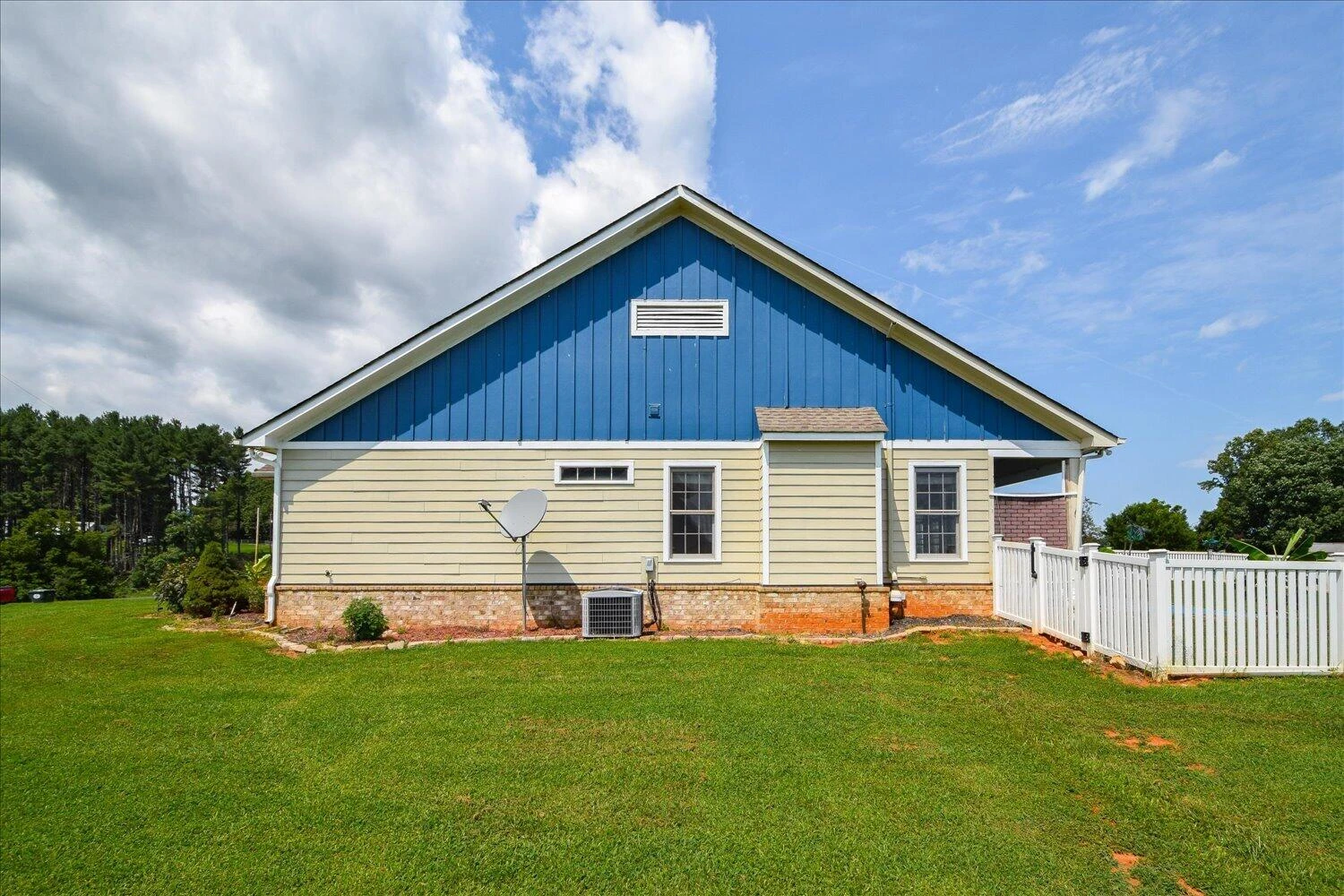 540 Nursery RD - Photo 26