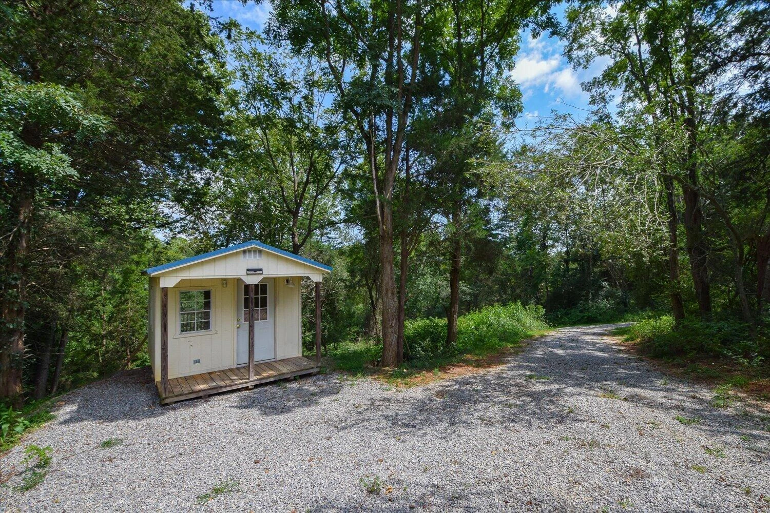 540 Nursery RD - Photo 31