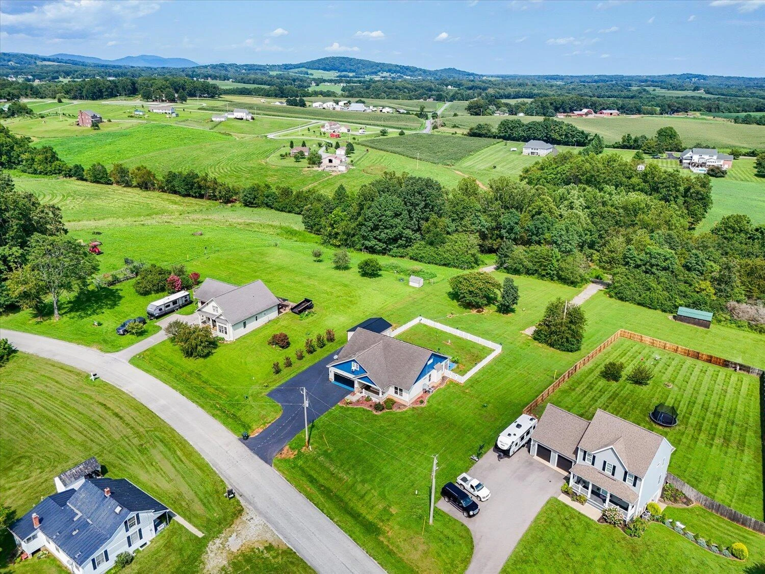 540 Nursery RD - Photo 42