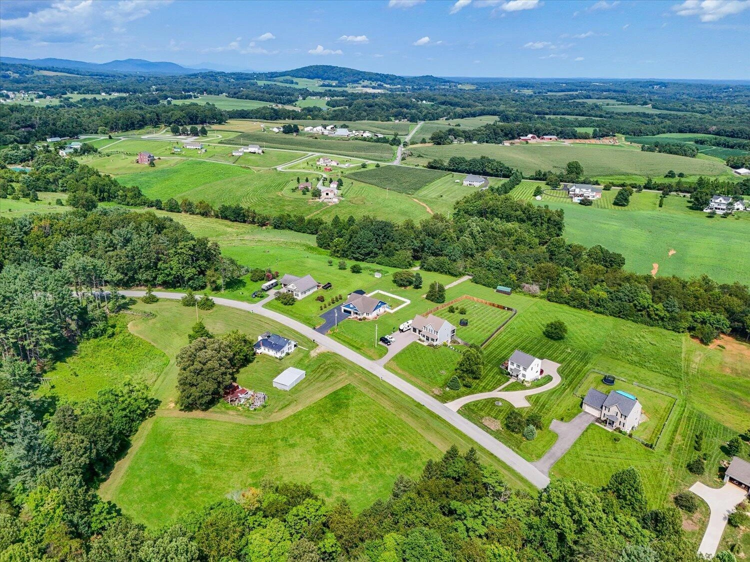 540 Nursery RD - Photo 43