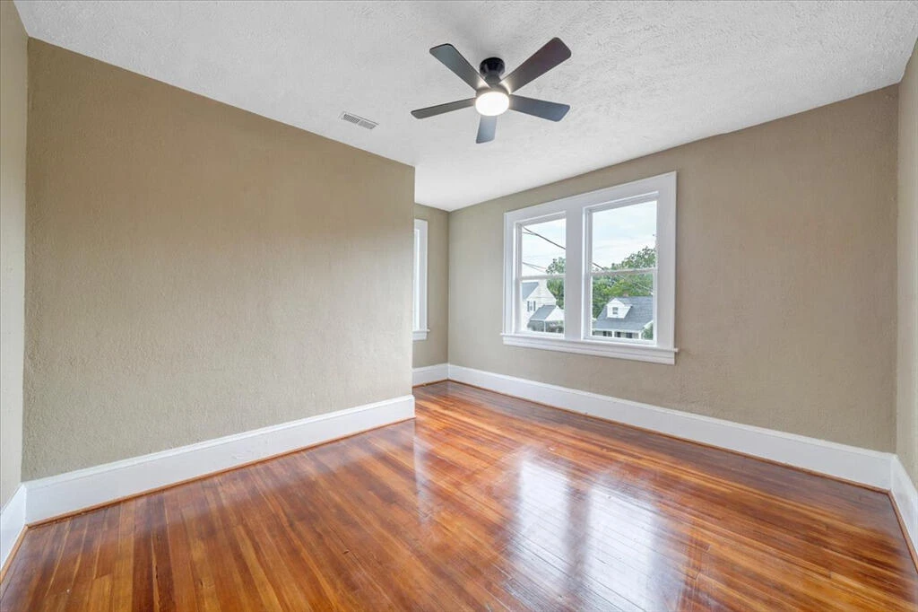 2411 Florida AVE NW - Photo 27